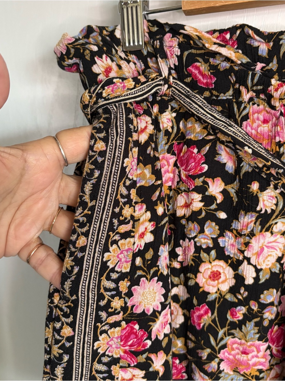 American Eagle Sz XL Floral Shorts Tie Belt Elastic Waist Boho Festival Hippie - Picture 3 of 11